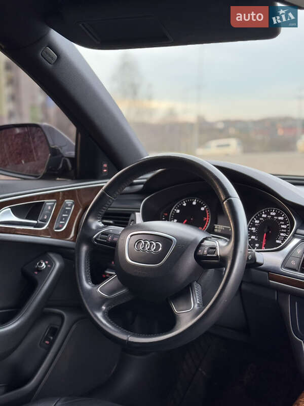 Седан Audi A6 2013 в Нововолынске