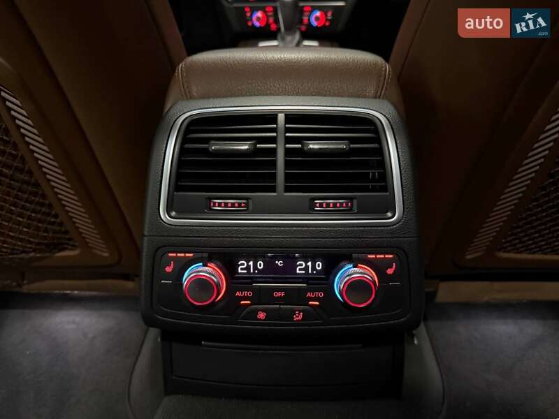 Седан Audi A6 2015 в Киеве