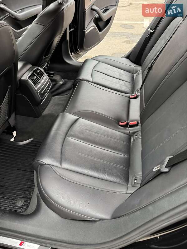 Седан Audi A6 2016 в Киеве