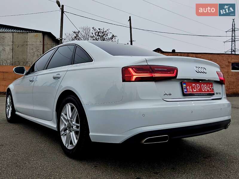 Седан Audi A6 2015 в Днепре