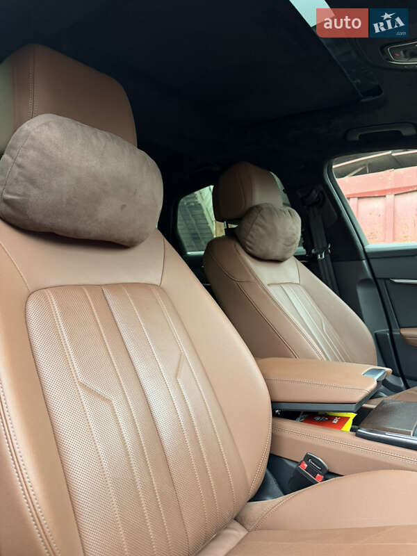 Седан Audi A6 2019 в Днепре