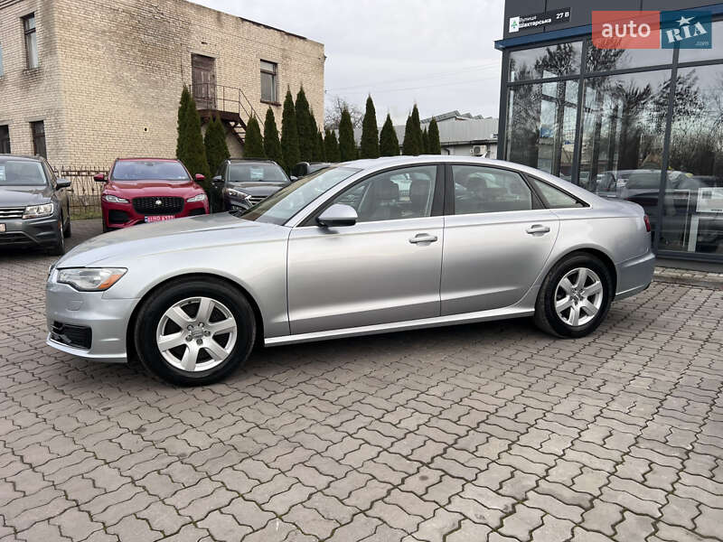 Седан Audi A6 2015 в Нововолынске