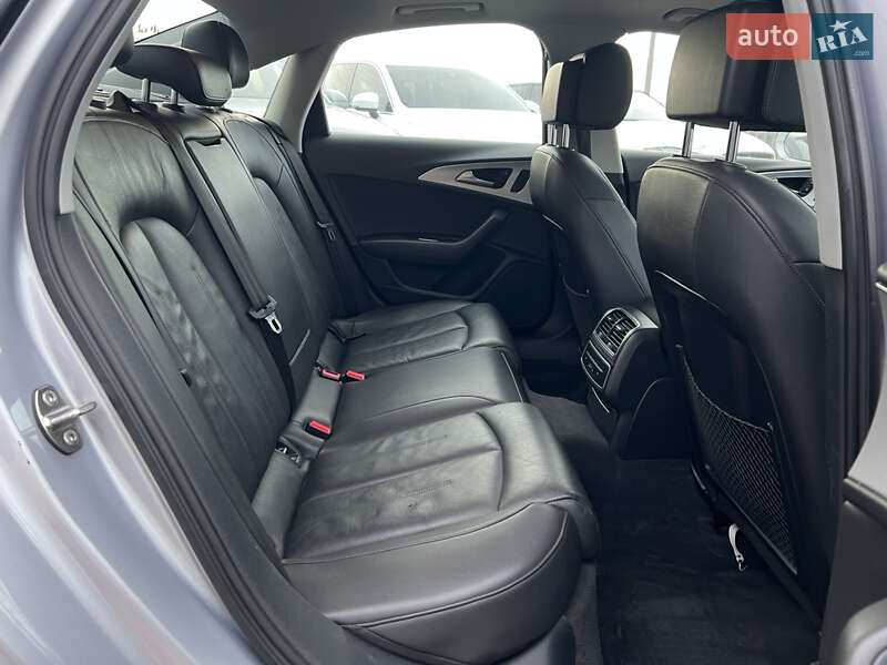 Седан Audi A6 2015 в Нововолынске