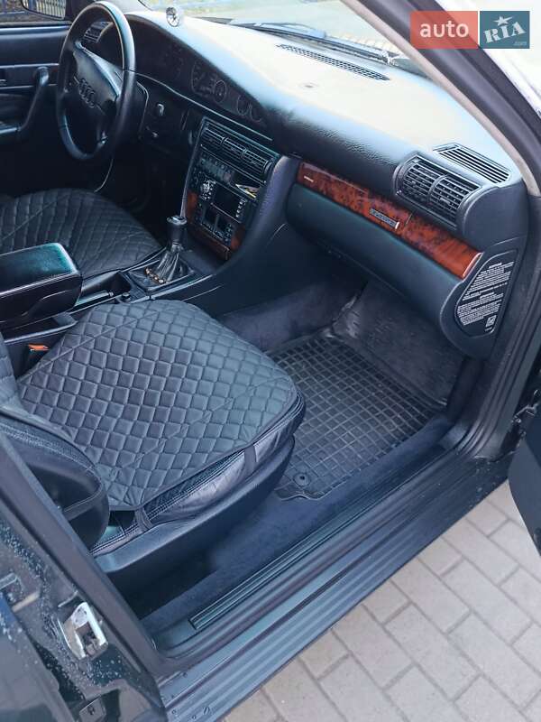 Универсал Audi A6 1995 в Шептицькому