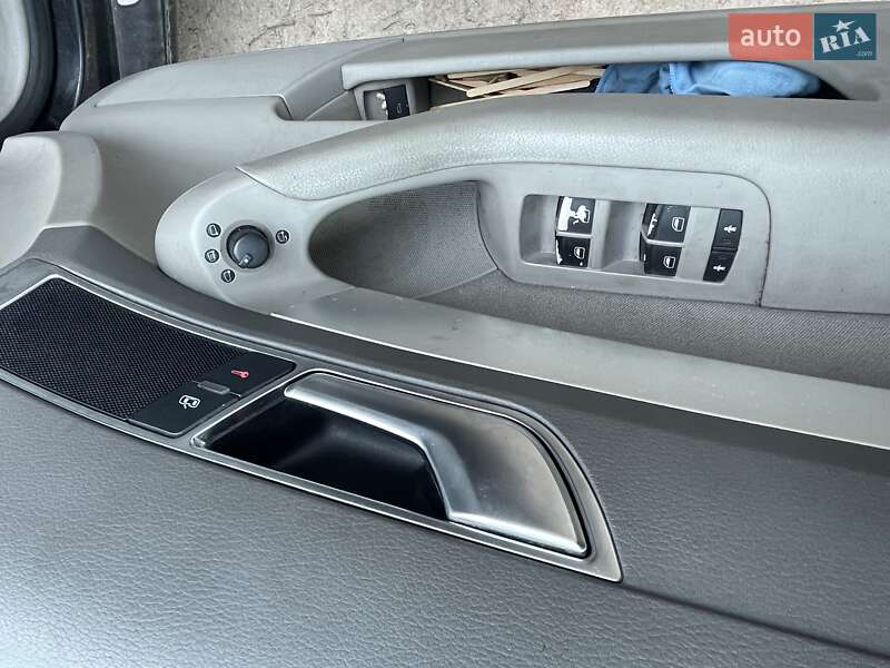 Седан Audi A6 2005 в Киеве