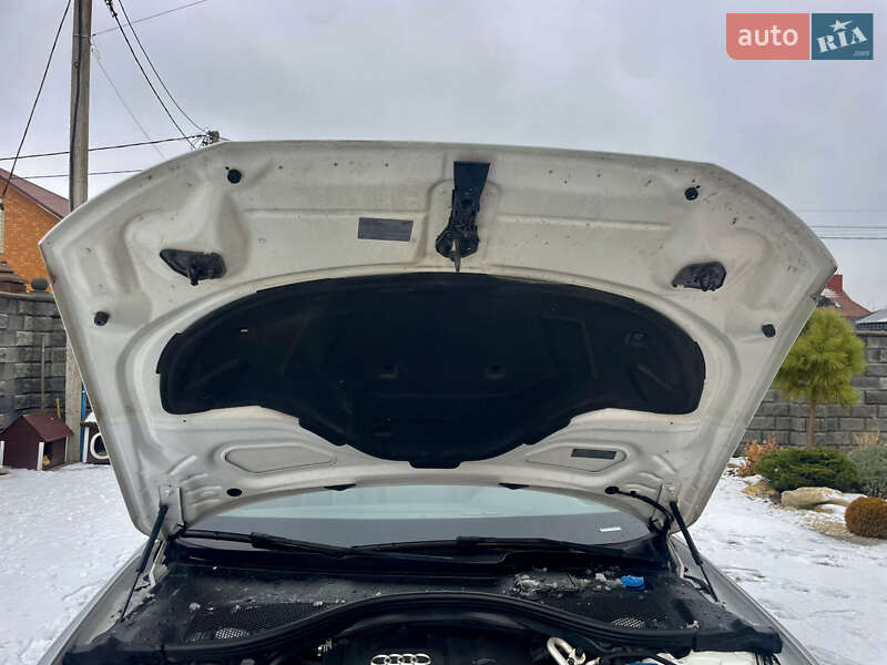 Седан Audi A6 2014 в Ровно