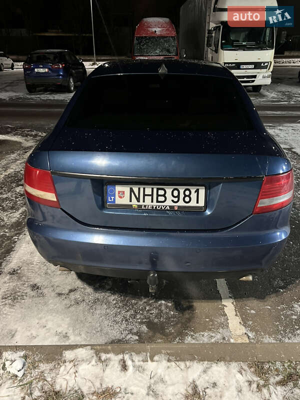 Седан Audi A6 2005 в Ровно