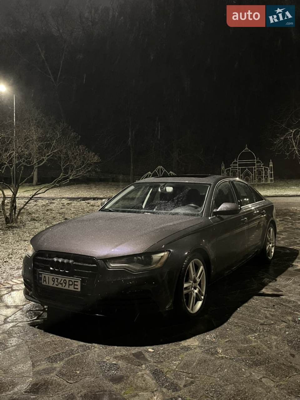 Авто обслужене. Проводилась заміна ГРМ. Зимова + літня гума. Торг біля капоту