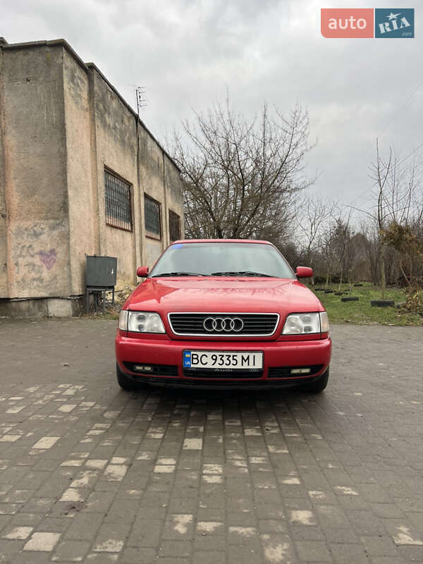 Седан Audi A6 1996 в Львове