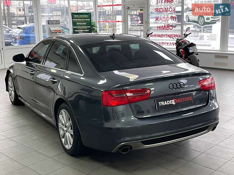 Седан Audi A6 2014 в Киеве