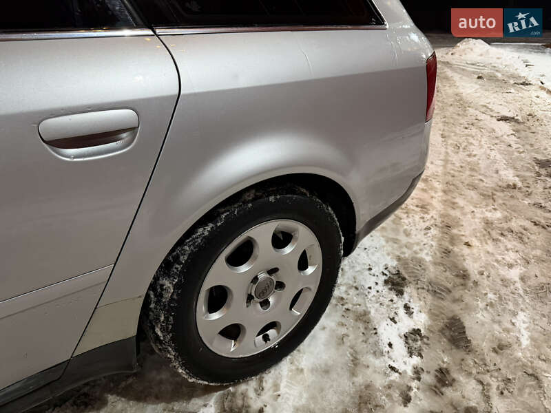 Універсал Audi A6 2001 в Чернігові