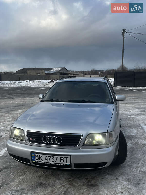 Універсал Audi A6 1996 в Дубні