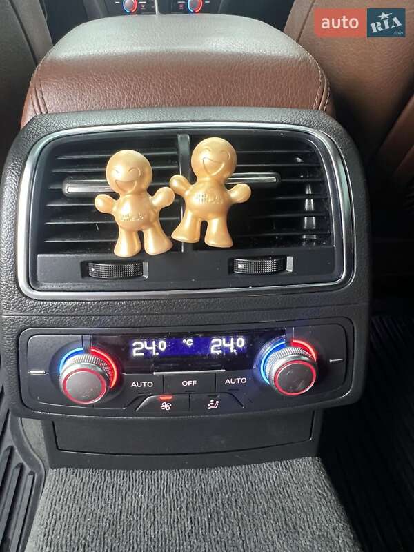 Седан Audi A6 2014 в Львові