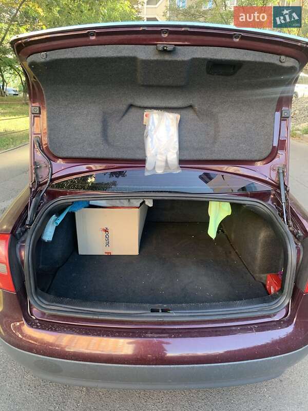 Седан Audi A6 1997 в Киеве