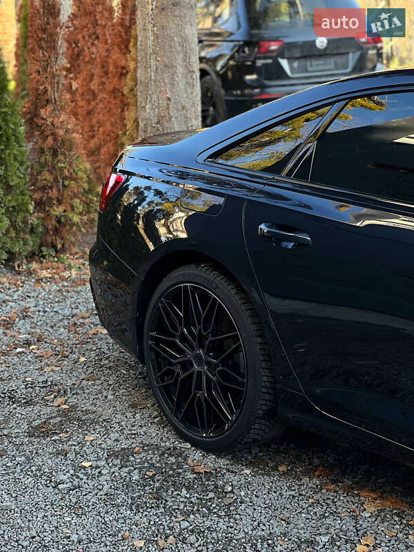 Седан Audi A6 2019 в Львові