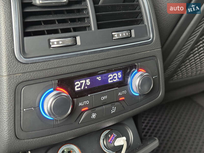 Седан Audi A6 2015 в Черновцах