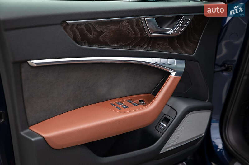 Универсал Audi A6 2019 в Киеве