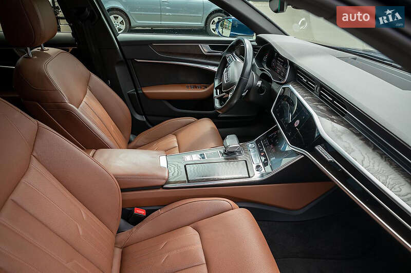 Универсал Audi A6 2019 в Киеве