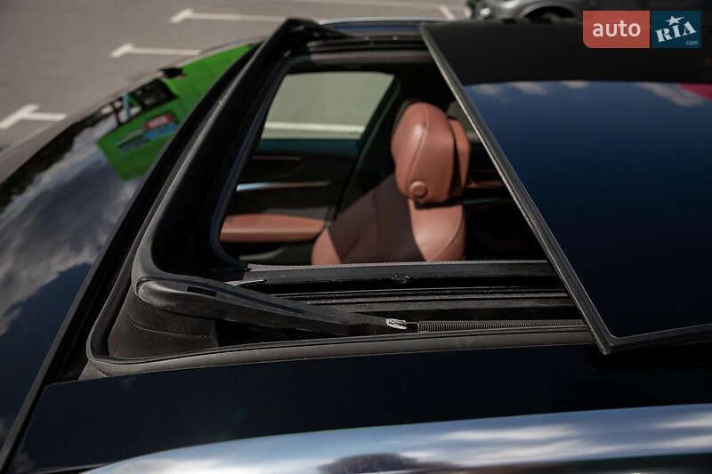 Универсал Audi A6 2019 в Киеве