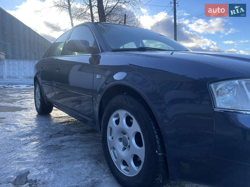 Седан Audi A6 2002 в Надворной
