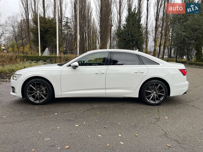Седан Audi A6 2021 в Киеве
