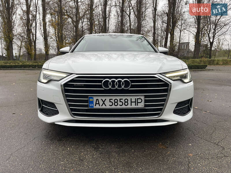 Седан Audi A6 2021 в Киеве