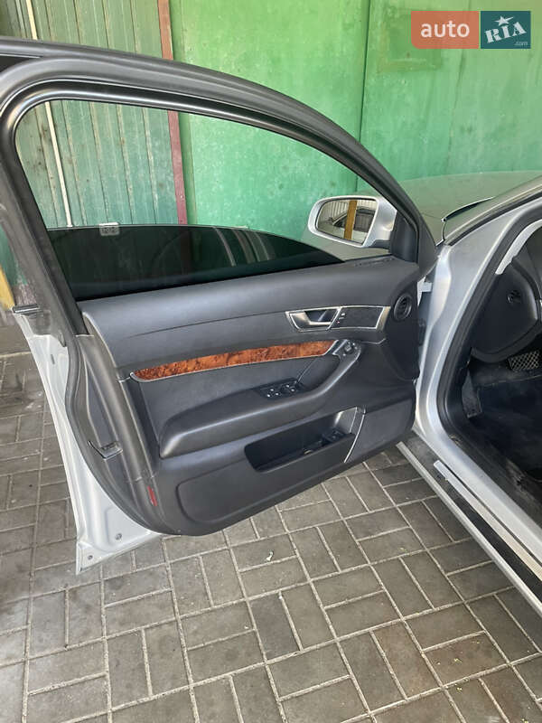 Седан Audi A6 2006 в Виноградові