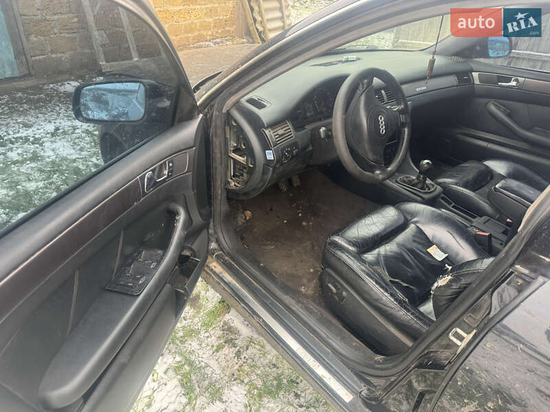 Универсал Audi A6 2001 в Николаеве