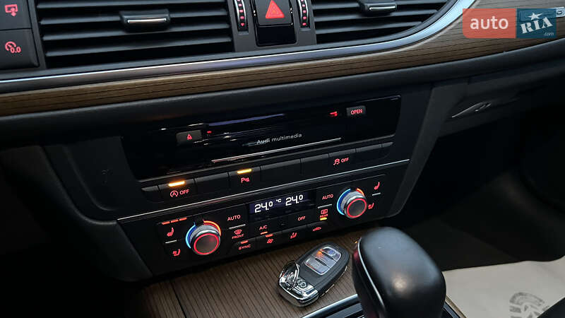 Седан Audi A6 2015 в Львове