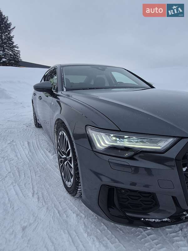 Седан Audi A6 2022 в Львове