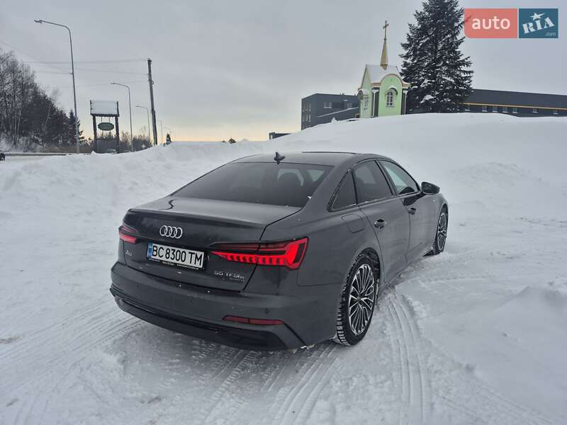 Седан Audi A6 2022 в Львове