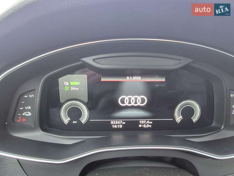 Седан Audi A6 2022 в Львове