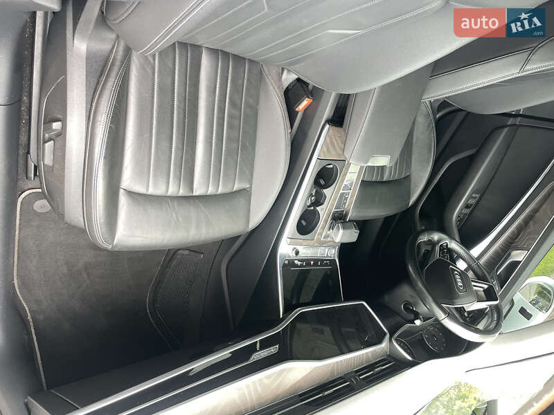 Седан Audi A6 2019 в Львове