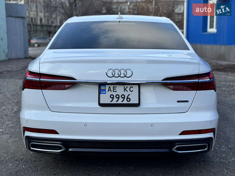 Седан Audi A6 2019 в Каменском