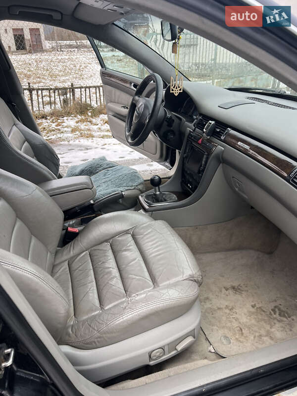 Универсал Audi A6 2001 в Славском