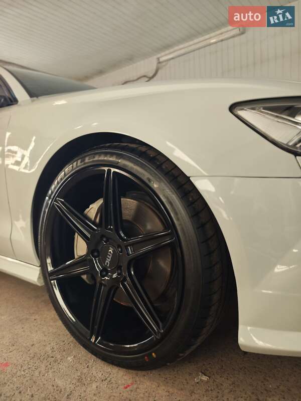 Седан Audi A6 2018 в Киеве