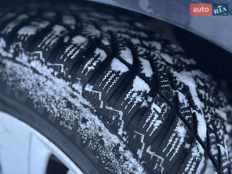 Седан Audi A6 2006 в Сарнах