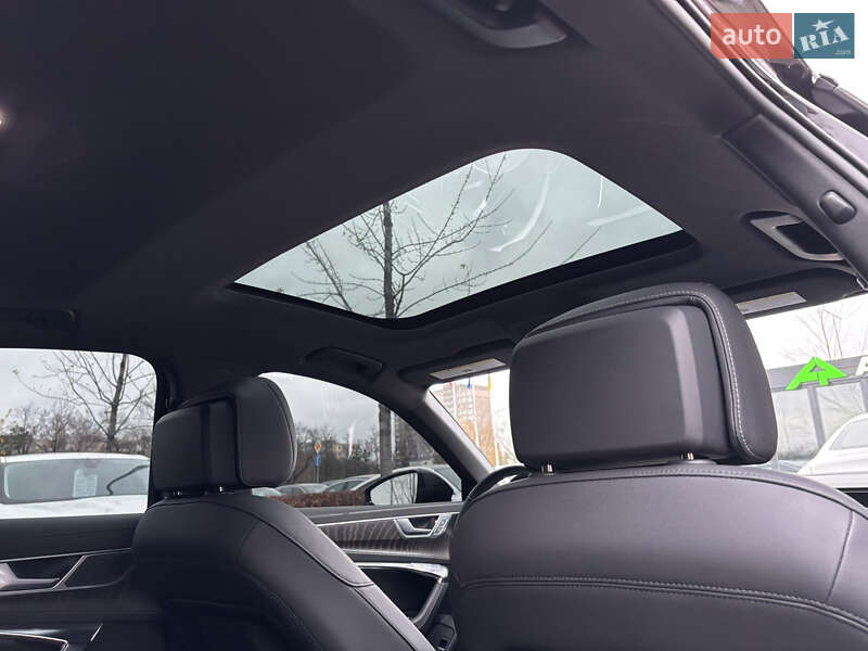 Седан Audi A6 2022 в Киеве