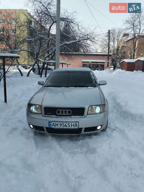 Седан Audi A6 2002 в Коростене