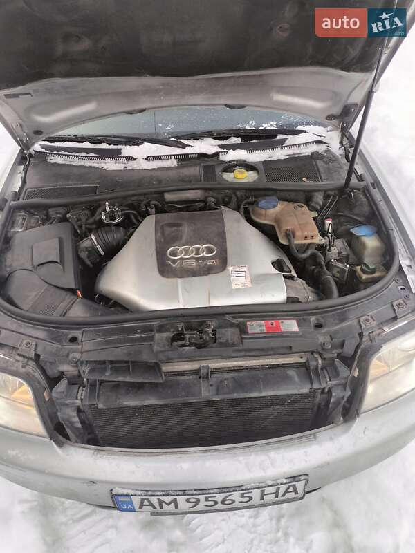 Седан Audi A6 2002 в Коростене