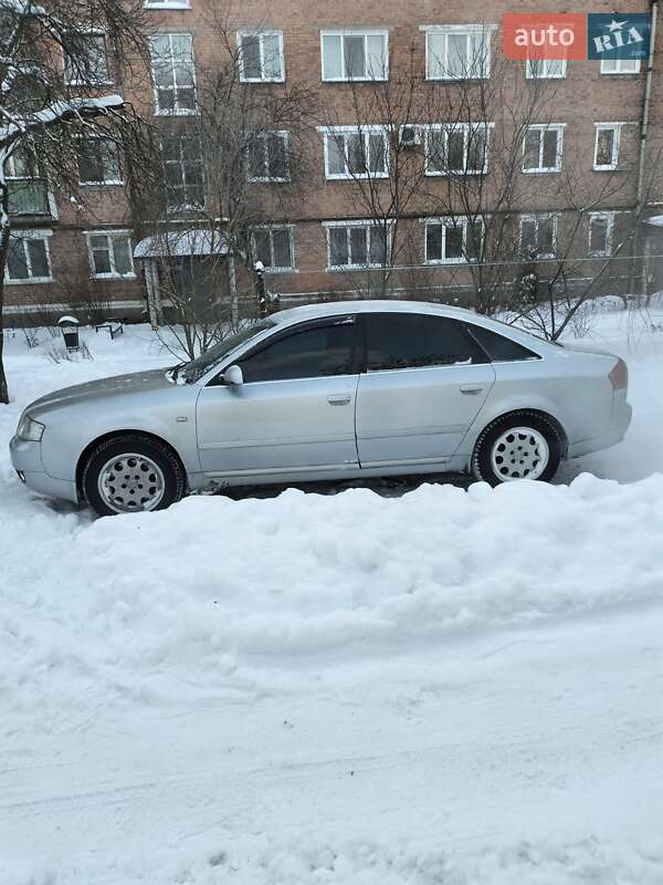 Седан Audi A6 2002 в Коростене