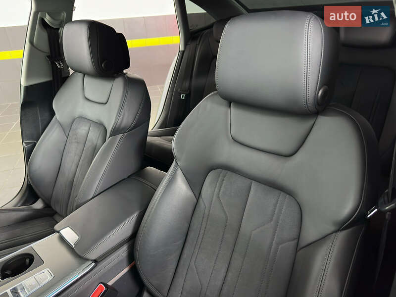 Седан Audi A6 2023 в Казатине