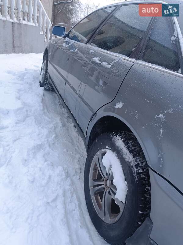 Седан Audi A6 1996 в Кельменцах