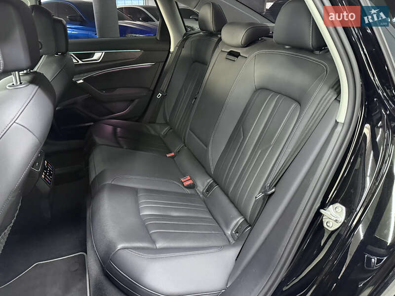 Седан Audi A6 2019 в Одессе