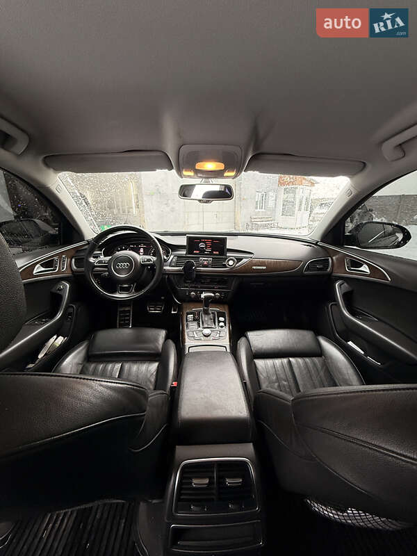 Седан Audi A6 2013 в Новой Водолаге