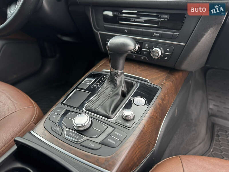 Седан Audi A6 2012 в Кременце