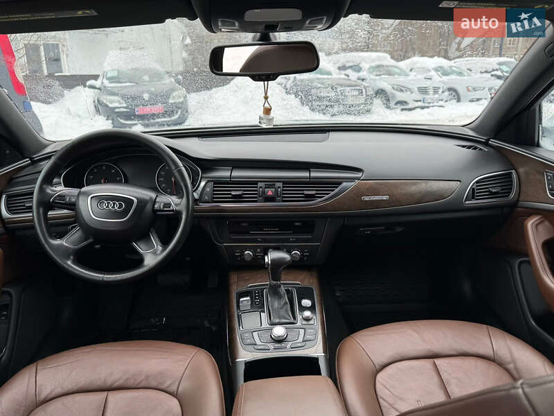 Седан Audi A6 2012 в Кременце