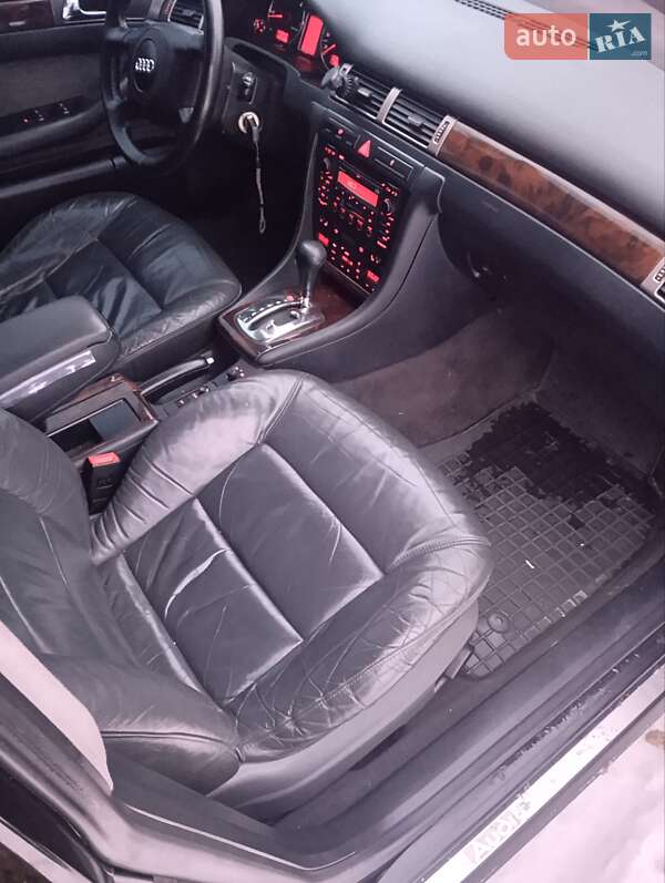 Универсал Audi A6 2001 в Винниках