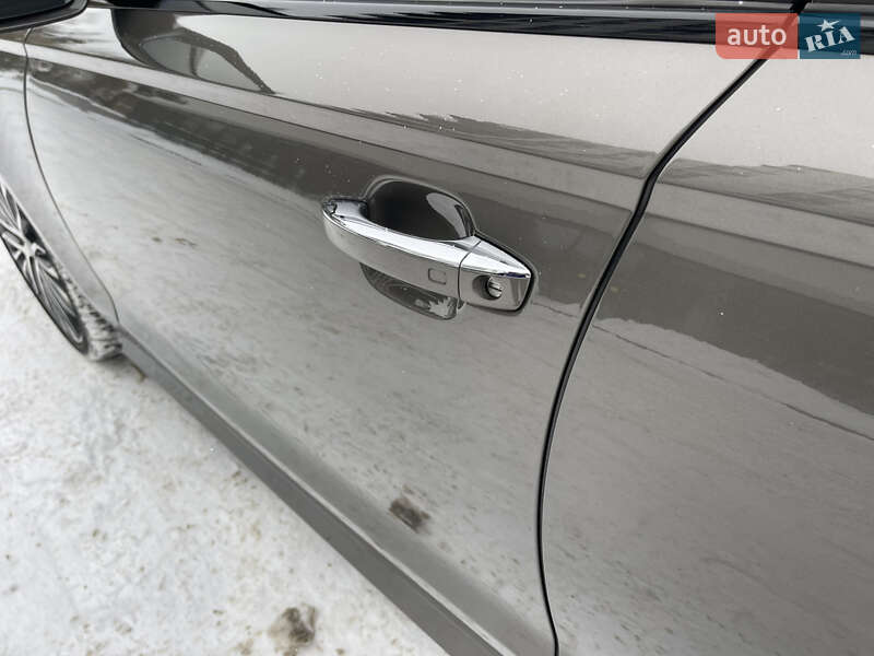 Седан Audi A6 2016 в Ровно