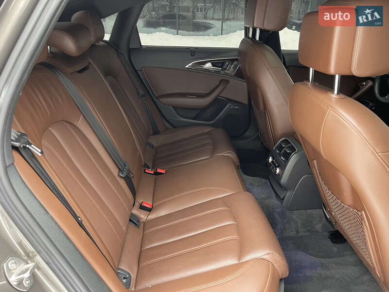 Седан Audi A6 2016 в Ровно